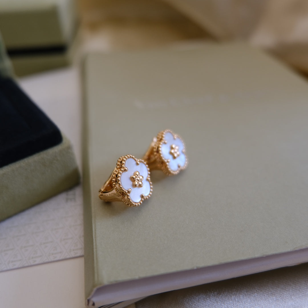 [⭐JeweliWhal]2026 NEW STYLE LUCKY SPRING EARRINGS