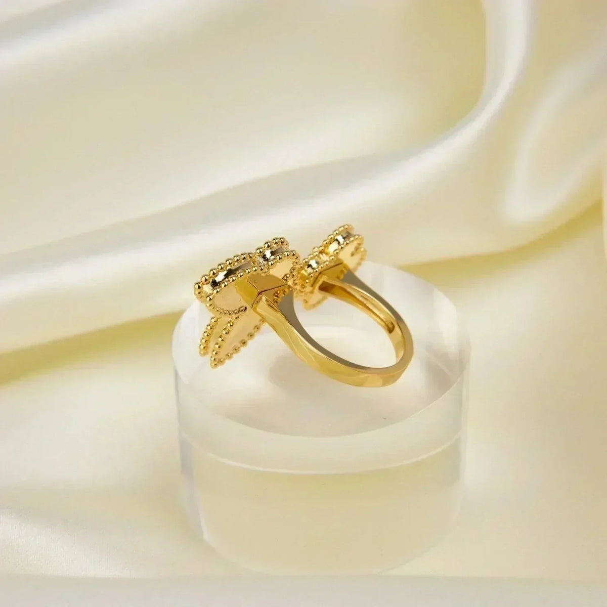 [⭐JeweliWhal]LUCKY BETWEEN THE FINGER RING