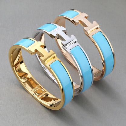 [⭐JeweliWhal]H CLOUD BLUE BRACELET