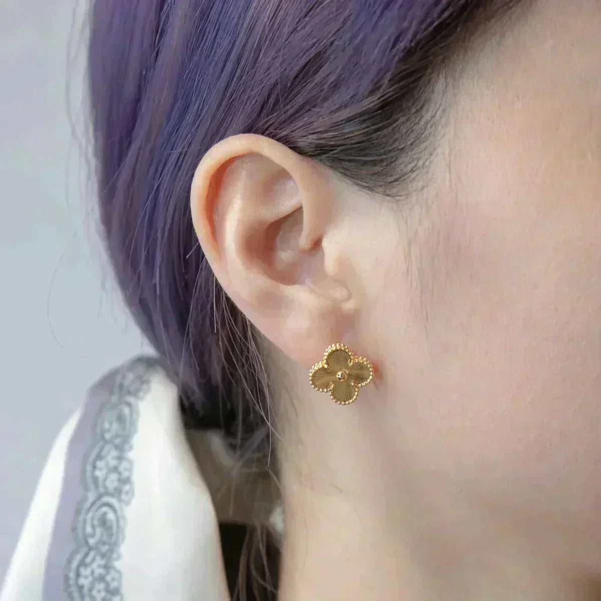 [⭐JeweliWhal]CLOVER MEDIUM 1 MOTIFS LASER EARRINGS