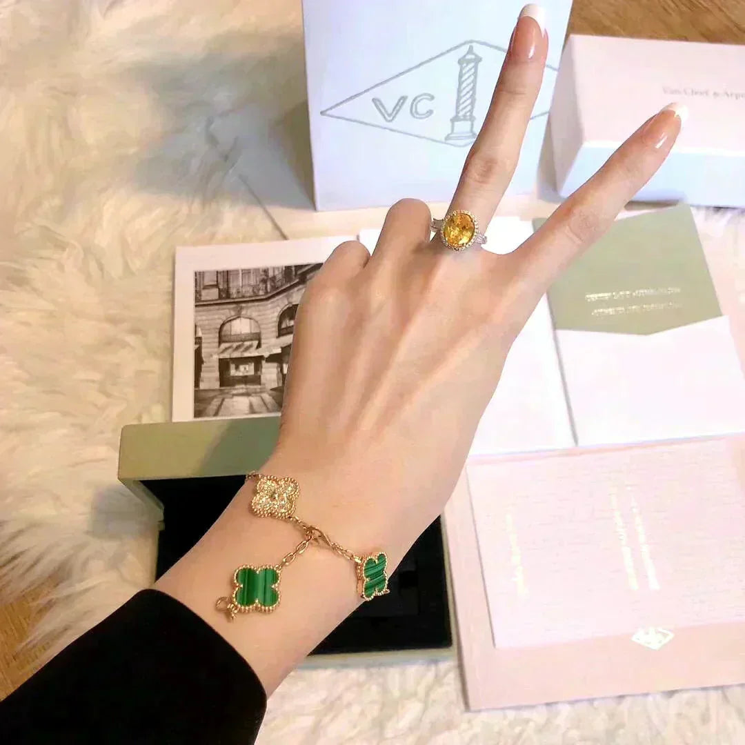 [⭐JeweliWhal] CLOVER 5 MOTIF MALACHITE BRACELET COLLECTION