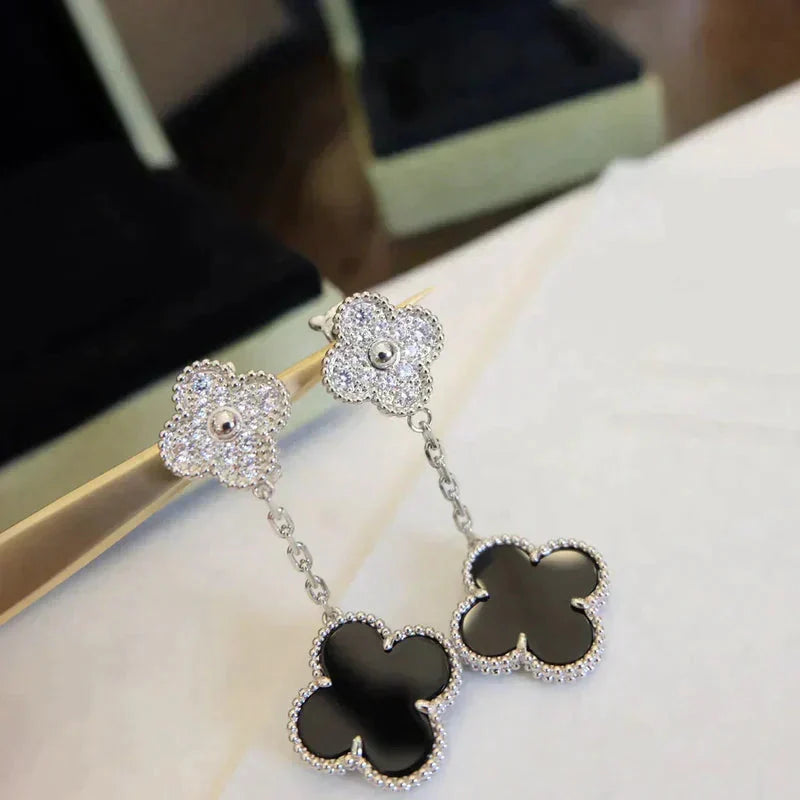 [⭐JeweliWhal]CLOVER 2 MOTIFS  DIAMOND ONYX EARRINGS SILVER