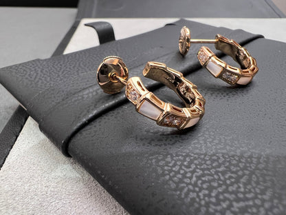 [⭐JeweliWhal]SERPENTI MOP PINK GOLD EARRINGS