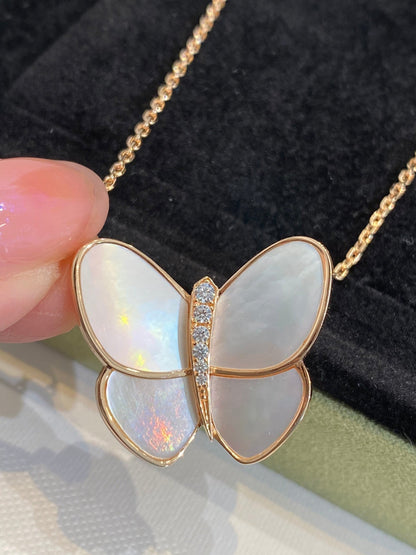 [⭐JeweliWhal]BUTTERFLY GOLD MOP DIAMOND NECKLACE
