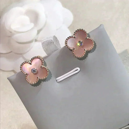 [⭐JeweliWhal]CLOVER MEDIUM 1 MOTIFS  PINK MOP DIAMOND EARRINGS