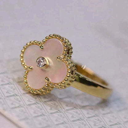 [⭐JeweliWhal]CLOVER PINK MOP RING GOLD DIAMOND