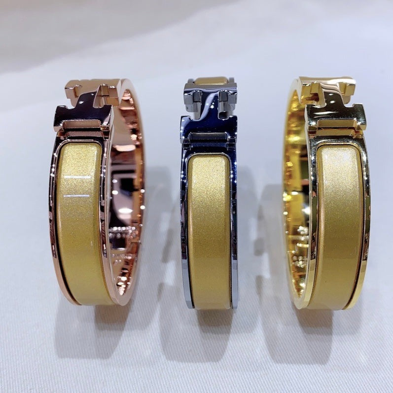 [⭐JeweliWhal]H CHAMPAGNE BRACELET