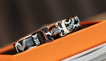 [⭐JeweliWhal]H TARTAN BRACELET 12MM