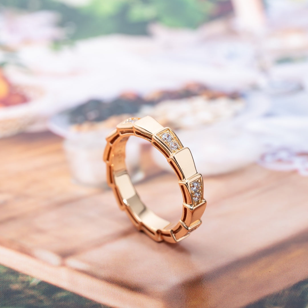 [⭐JeweliWhal]SERPENTI RING PINK GOLD  3MM