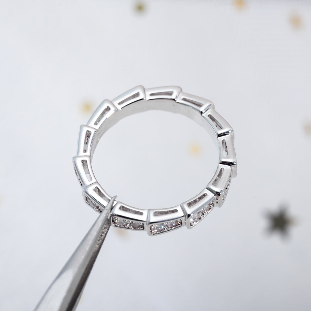[⭐JeweliWhal]SERPENTI RING SILVER DIAMOND PAVED 3MM