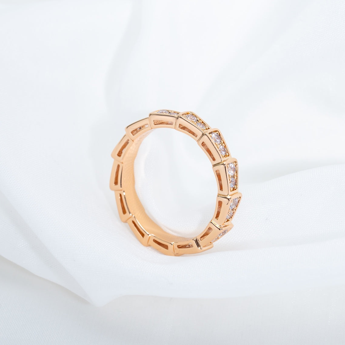 [⭐JeweliWhal]SERPENTI RING PINK GOLD DIAMOND PAVED 3MM