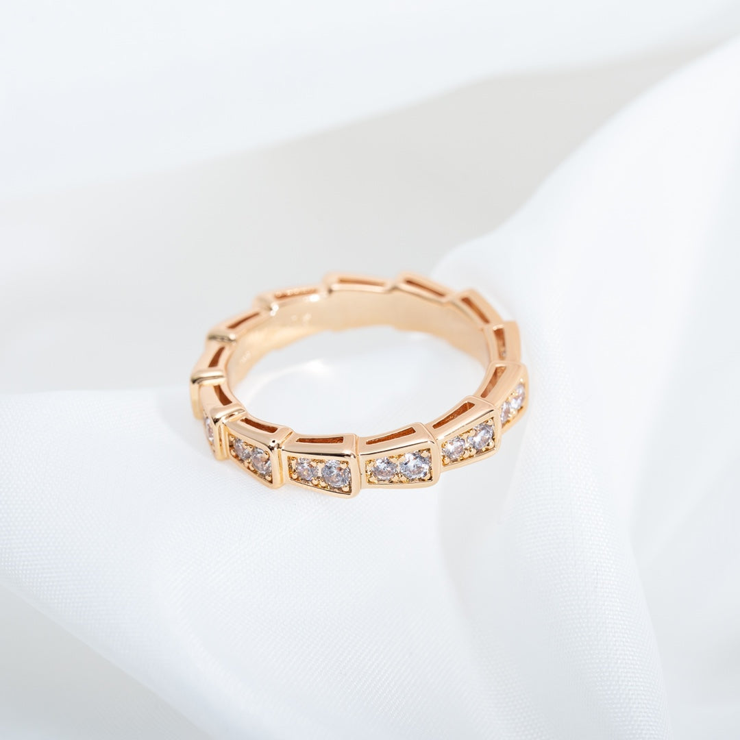 [⭐JeweliWhal]SERPENTI RING PINK GOLD DIAMOND PAVED 3MM