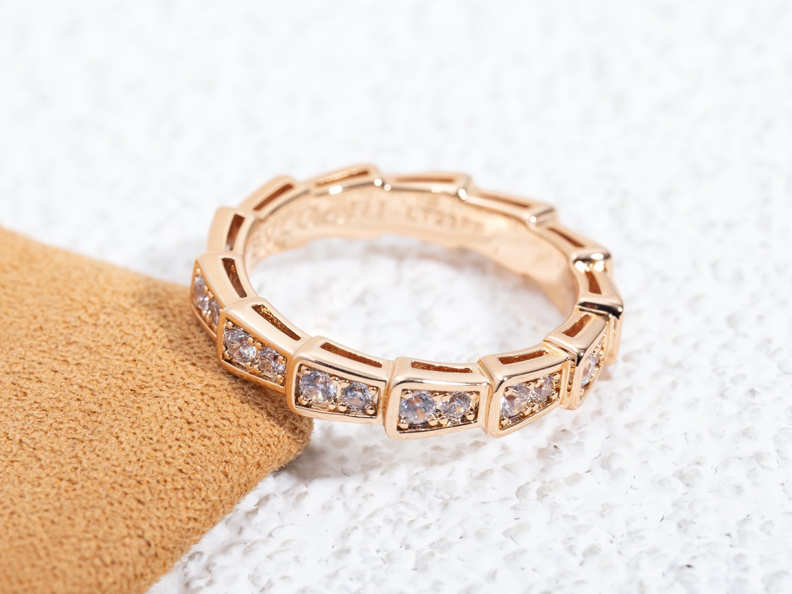 [⭐JeweliWhal]SERPENTI RING PINK GOLD DIAMOND PAVED 3MM