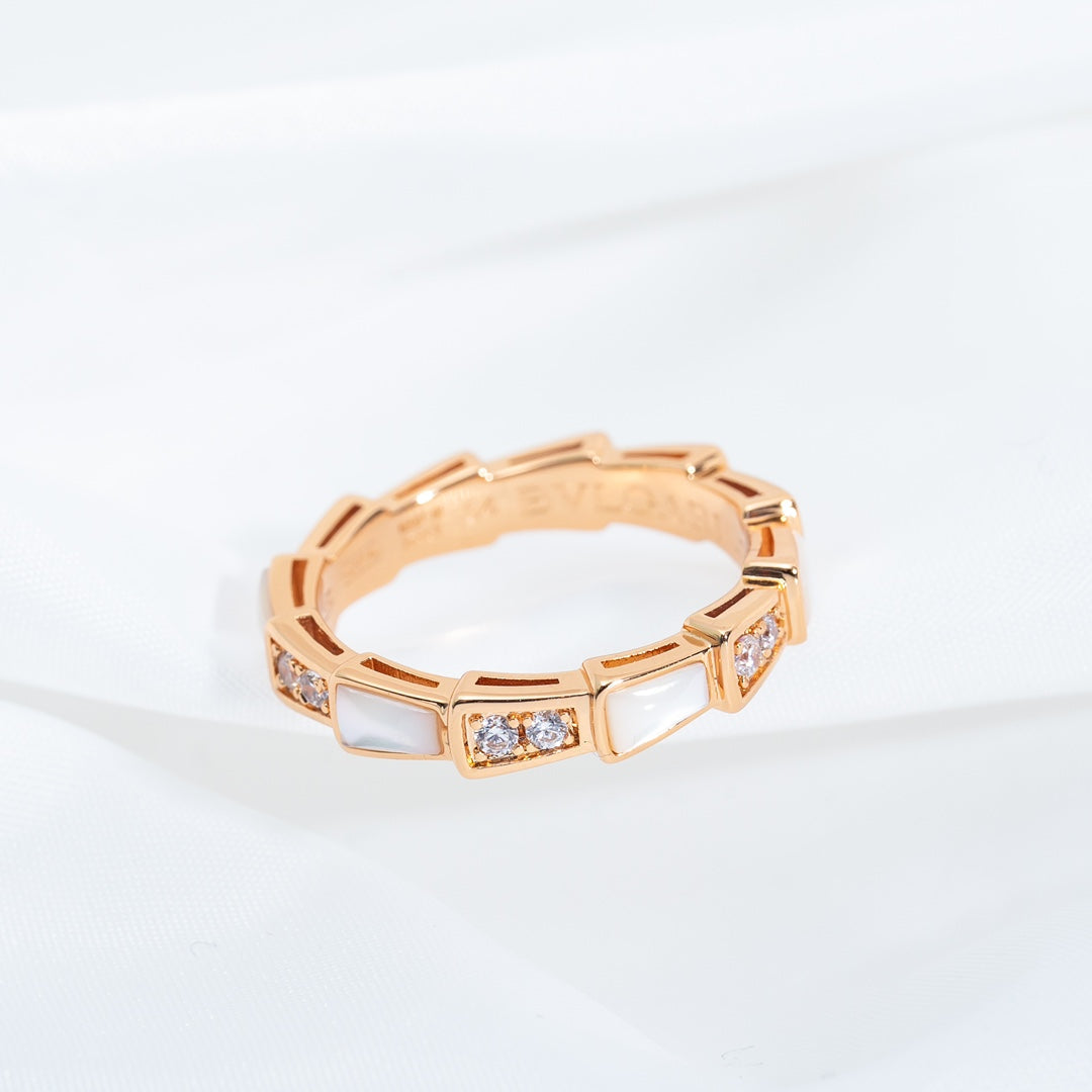 [⭐JeweliWhal]SERPENTI RING PINK GOLD DIAMOND MOP 3MM