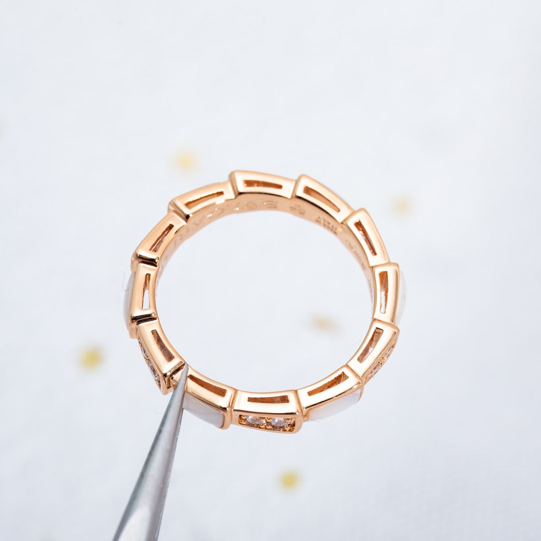 [⭐JeweliWhal]SERPENTI RING PINK GOLD DIAMOND MOP 3MM