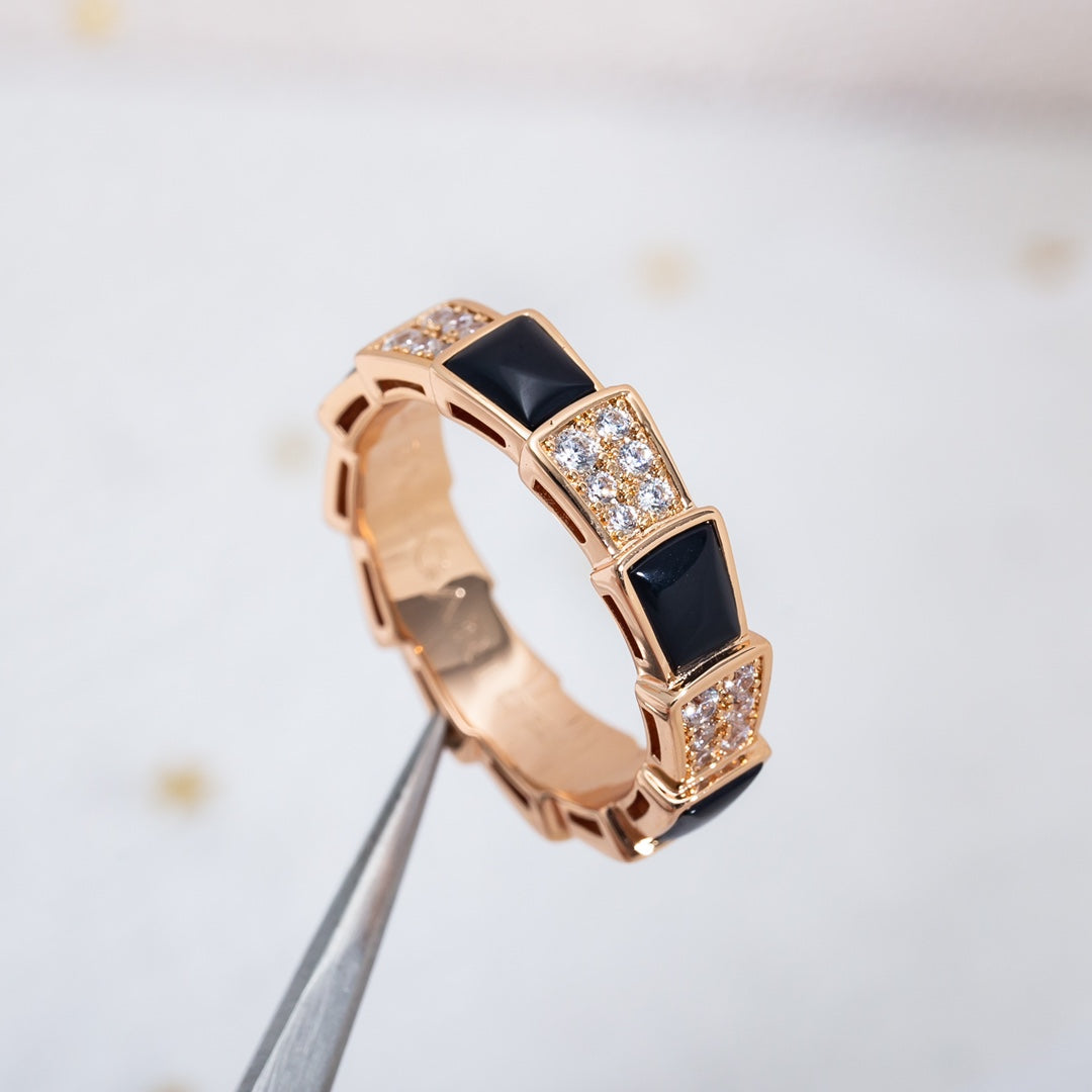 [⭐JeweliWhal]SERPENTI RING PINK GOLD BLACK MOP DIAMOND PAVED 4MM