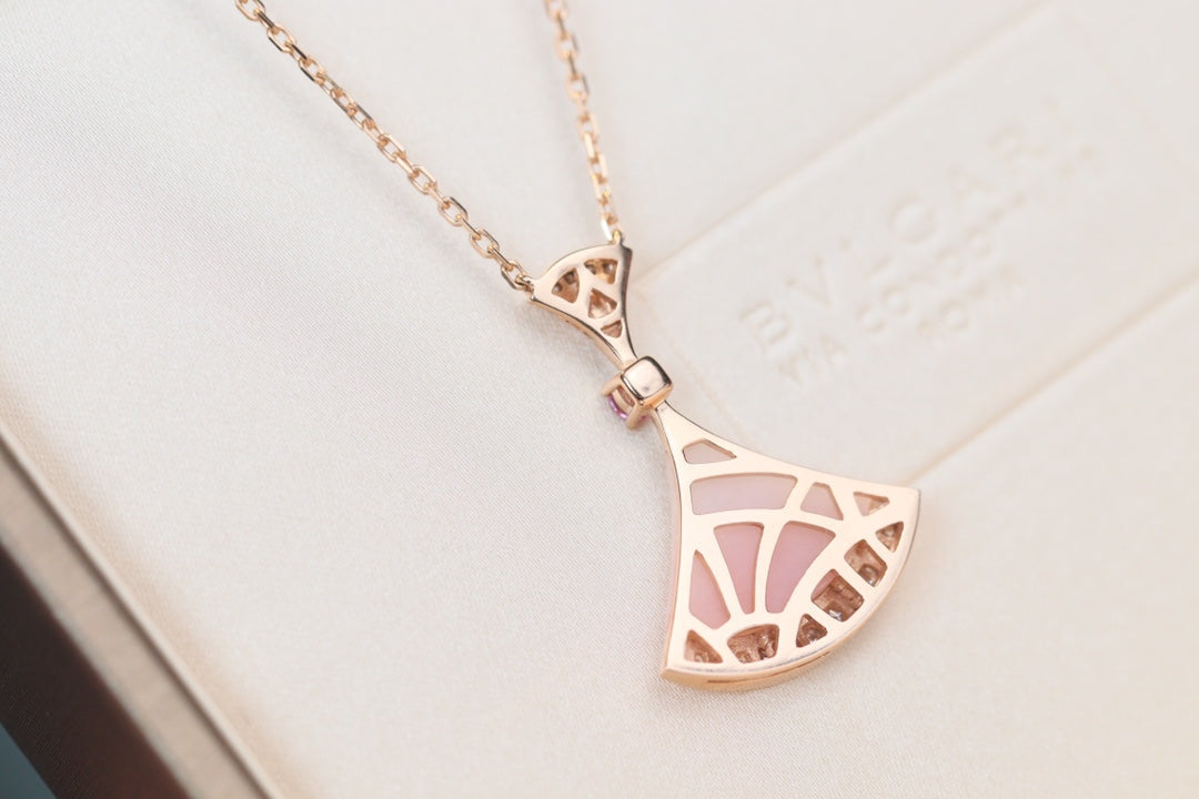 [⭐JeweliWhal]DREAM NECKLACE PINK MOP DIAMOND