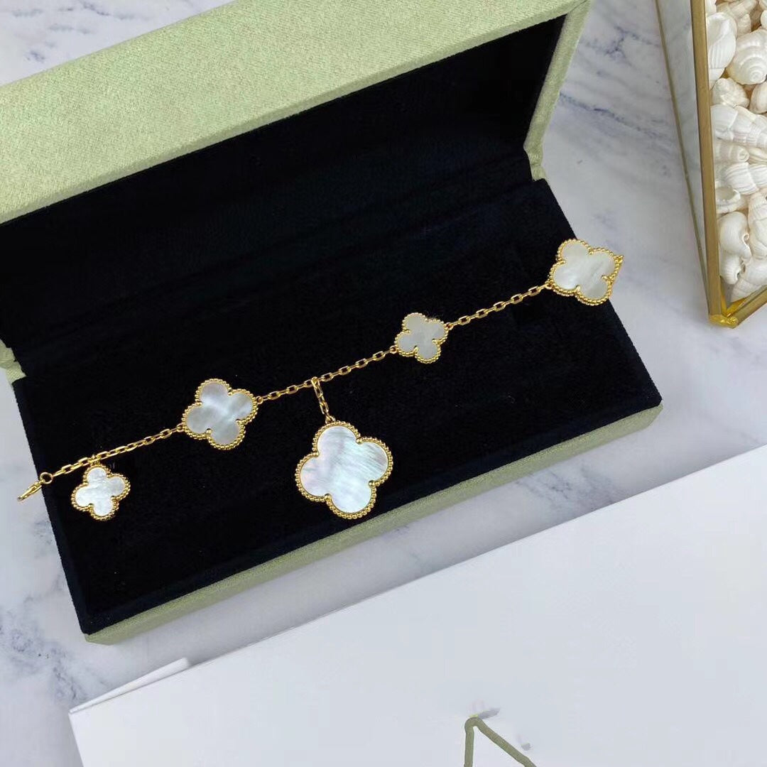 [⭐JeweliWhal]MAGIC CLOVER MOP GOLD BRACELET 5 MOTIFS