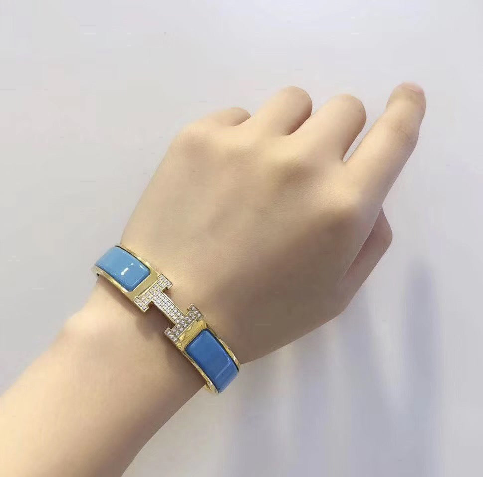 [⭐JeweliWhal]H CLOUD BLUE BRACELET GOLD DIAMOND