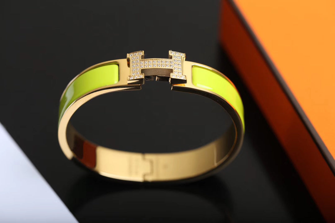 [⭐JeweliWhal]H BRACELET GOLD DIAMOND