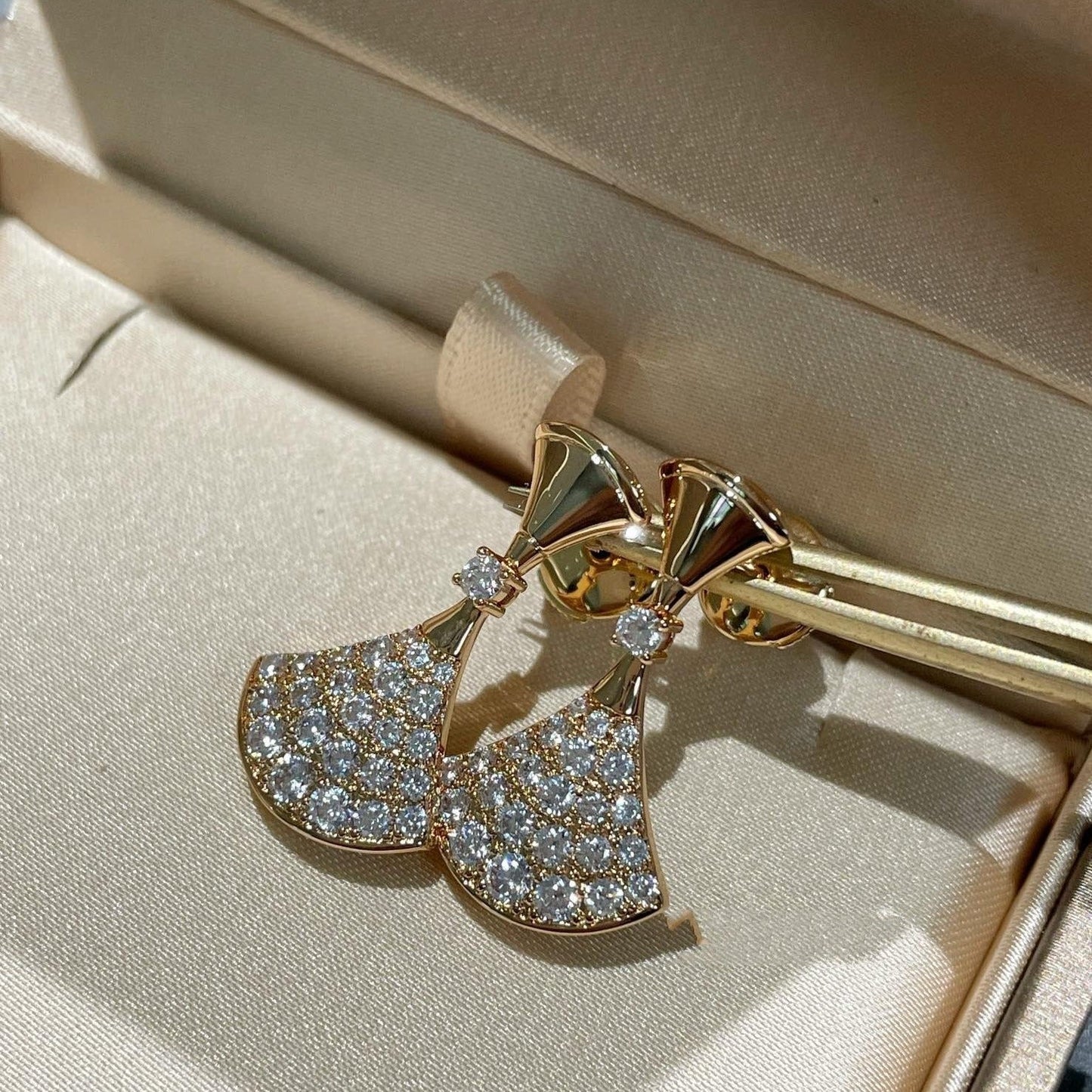 [⭐JeweliWhal]DREAM EARRINGS DIAMOND