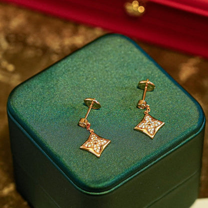 [⭐JeweliWhal]STAR DIAMONDS EARRINGS GOLD