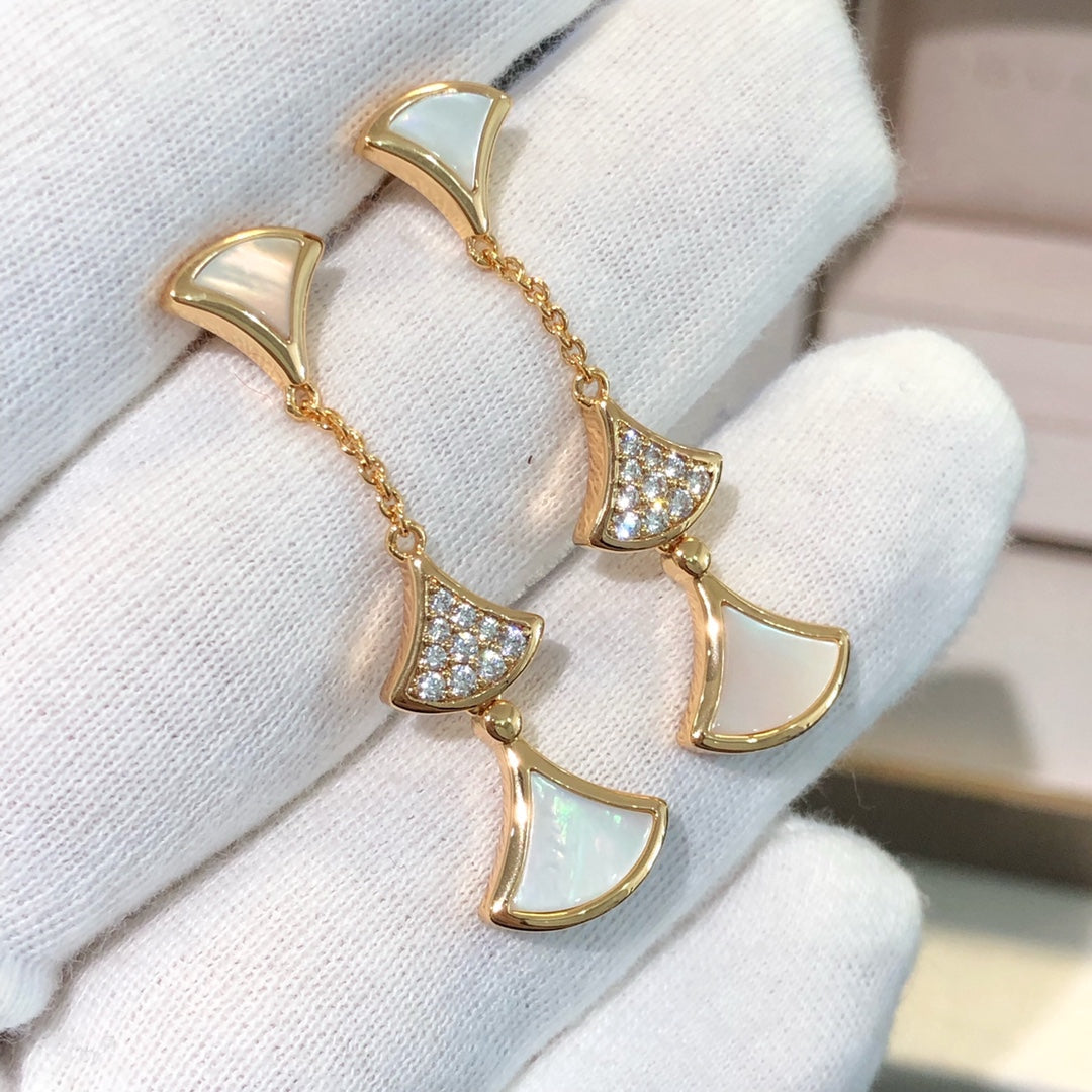 [⭐JeweliWhal]DREAM EARRINGS 3 MOTIFS DIAMOND MOP PINK GOLD