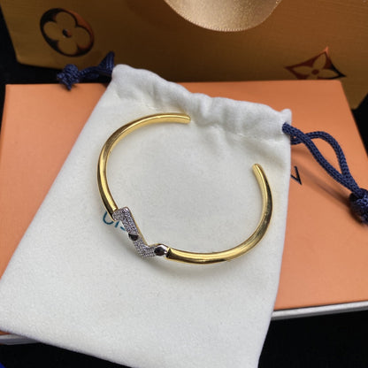 [⭐JeweliWhal]VOLTE UPSITE DOWN DIAMOND GOLD OPEN BRACELET