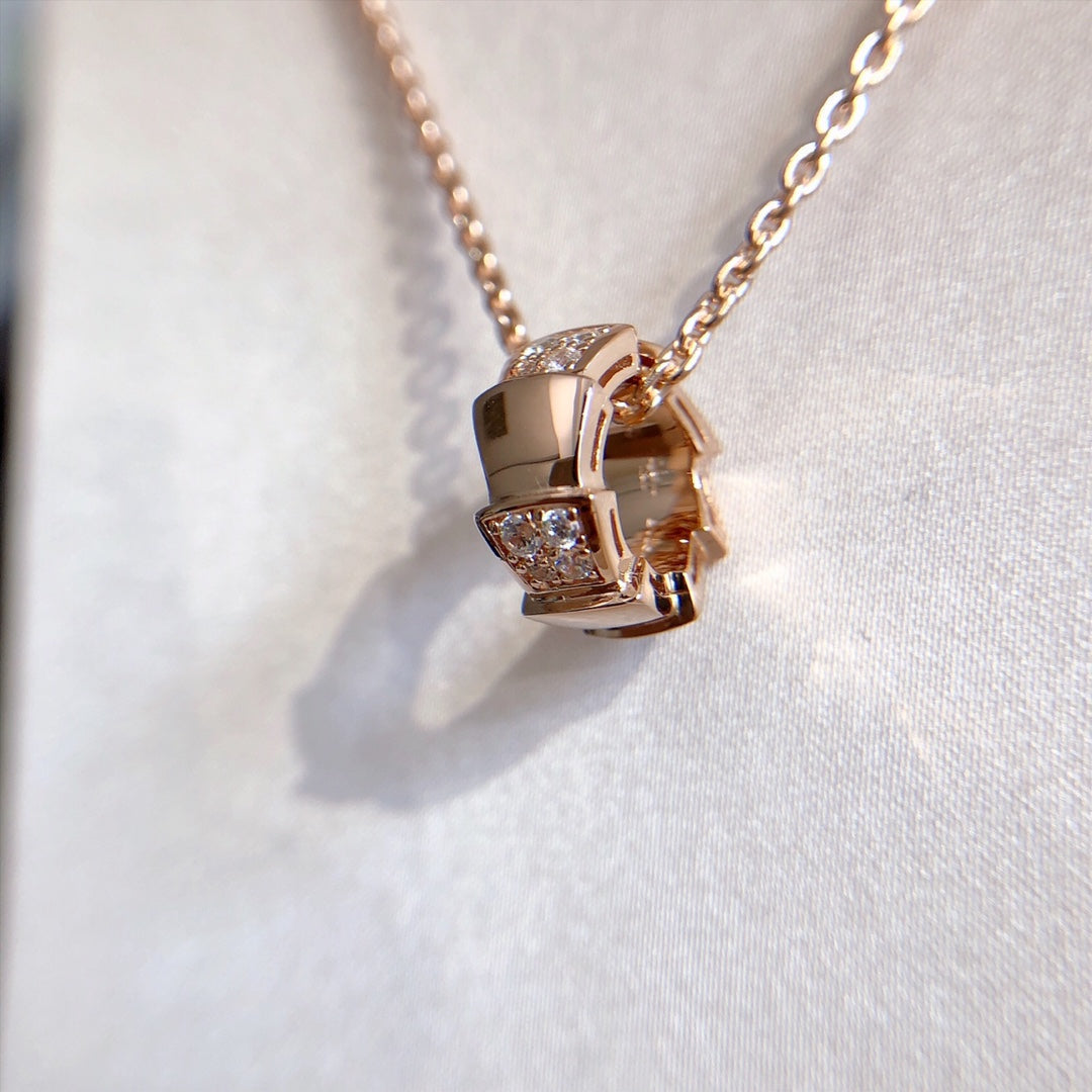 [⭐JeweliWhal]SERPENTI PEDANT DIAMOND PINK GOLD NECKLACE