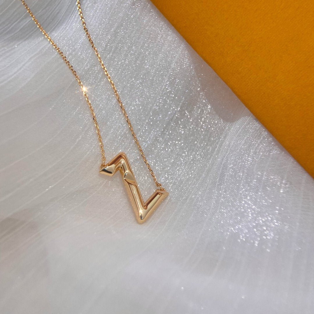 [⭐JeweliWhal]VOLTE UPSIDE DOWN NECKLACE