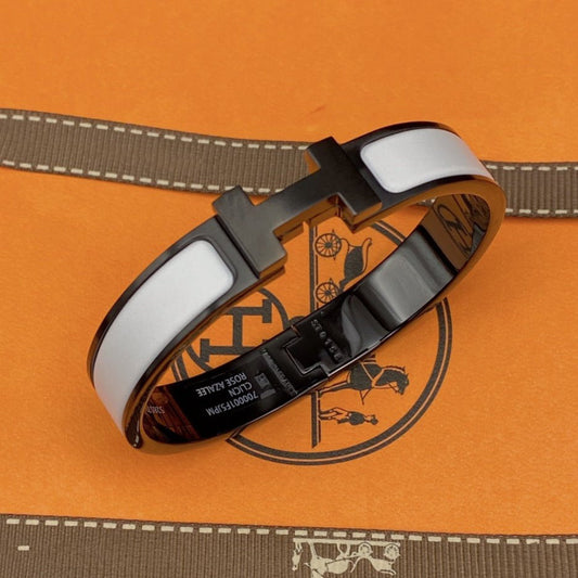 [⭐JeweliWhal]H BRACELET 12MM BLACK WHITE CERAMIC
