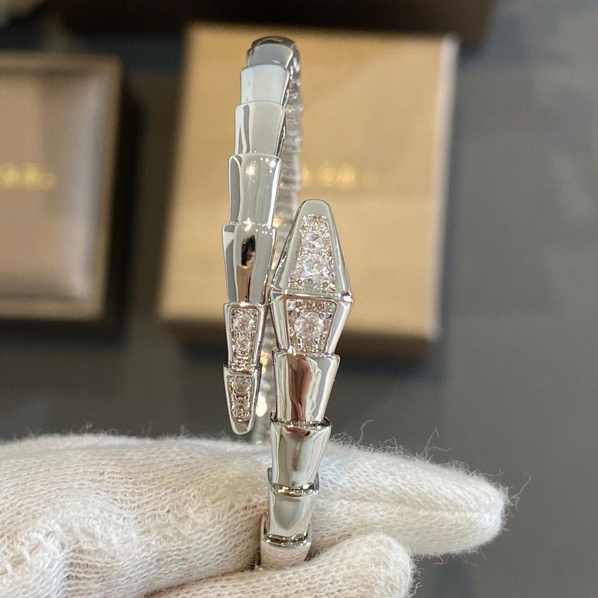 [⭐JeweliWhal]SERPENTI BRACELET DIAMONDS SILVER