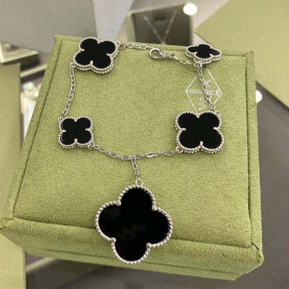 [⭐JeweliWhal]CLOVER 5 MOTIFS SIVLER ONYX BRACELET