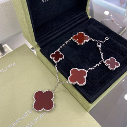 [⭐JeweliWhal]CLOVER 5 MOTIFS SIVLER CARNELIAN BRACELET