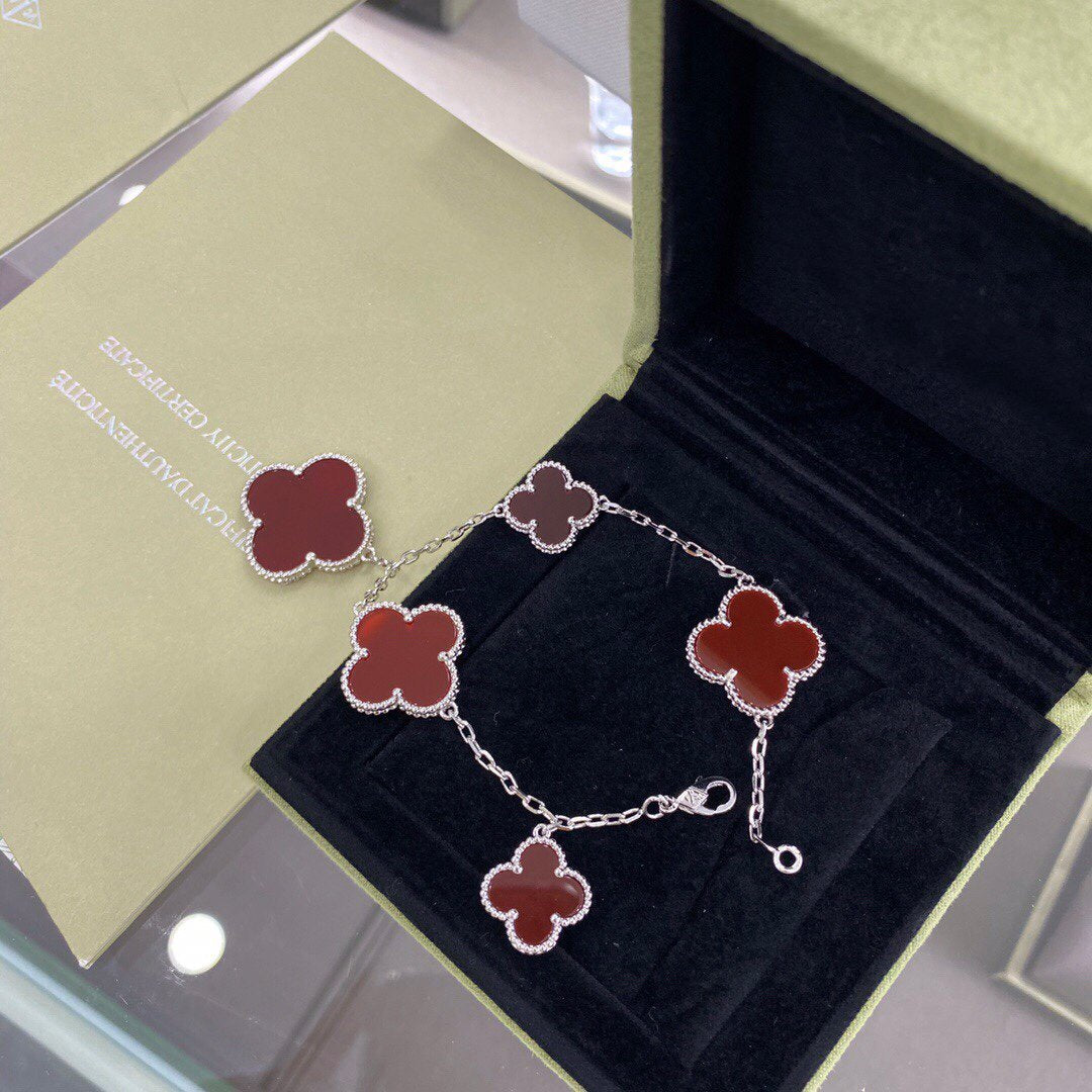 [⭐JeweliWhal]CLOVER 5 MOTIFS SIVLER CARNELIAN BRACELET
