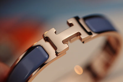 [⭐JeweliWhal]H BRACELET 12MM BLUE GRAY
