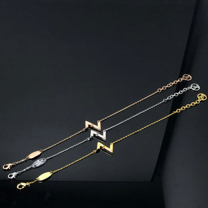 [⭐JeweliWhal]VOLT LV LOGO BRACELET
