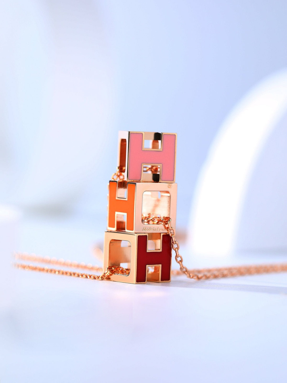 [⭐JeweliWhal]H CAGE PINK GOLD NECKLACE