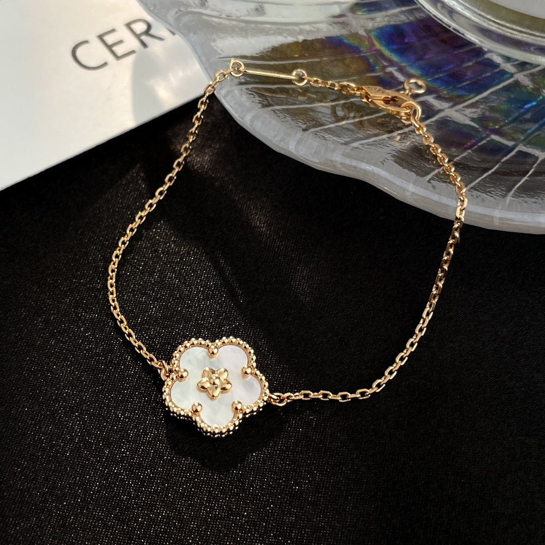 [⭐JeweliWhal]LUCKY SPRING ROSE GOLD MOP BRACELET