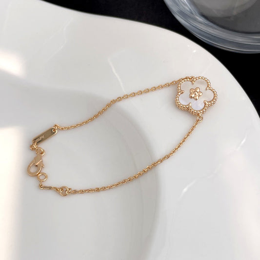 [⭐JeweliWhal]LUCKY SPRING ROSE GOLD MOP BRACELET