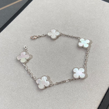 [⭐JeweliWhal]CLOVER WHITE PEARL MOP 5 MOTIF BRACELET COLLECTION