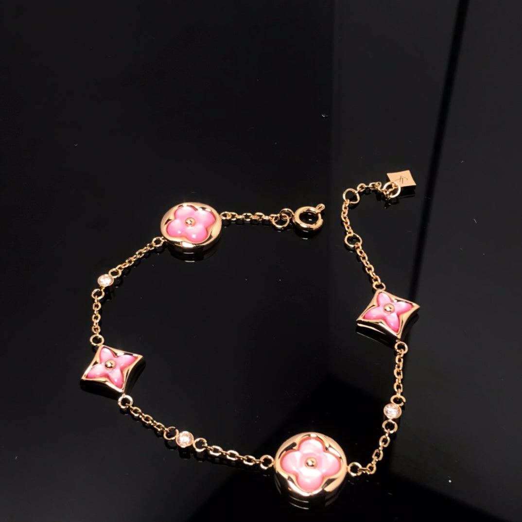 [⭐JeweliWhal]STAR AND SUN 4 MOTIF PINK MOP PINK GOLD BRACELET
