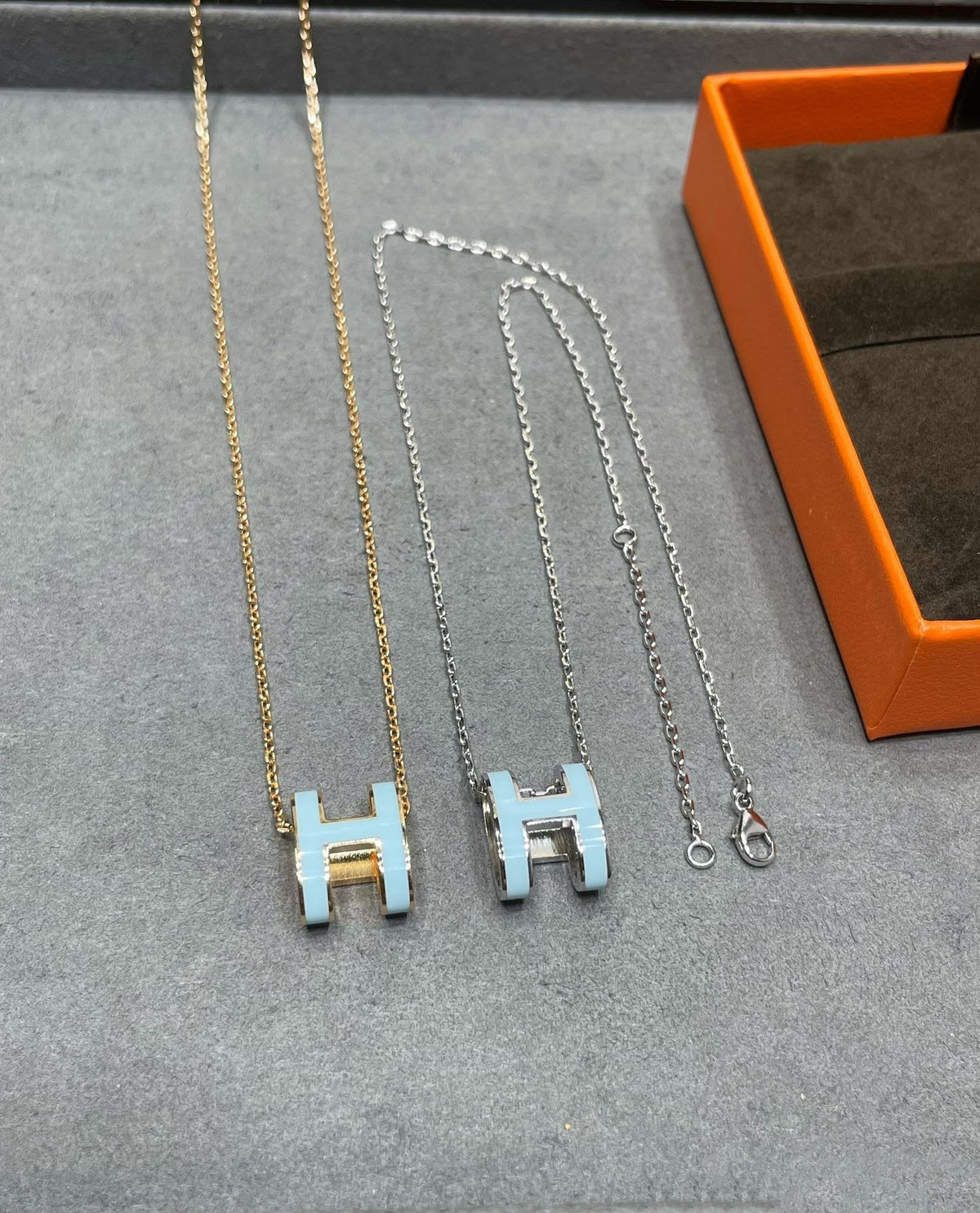 [⭐JeweliWhal]POP H SKY BLUE NECKLACE