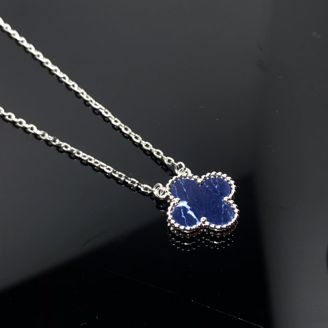 [⭐JeweliWhal]CLOVER PIETERSITE SILVER LONG NECKLACE