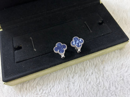 [⭐JeweliWhal]CLOVER PIETERSITE MEDIUM STUD EARRINGS