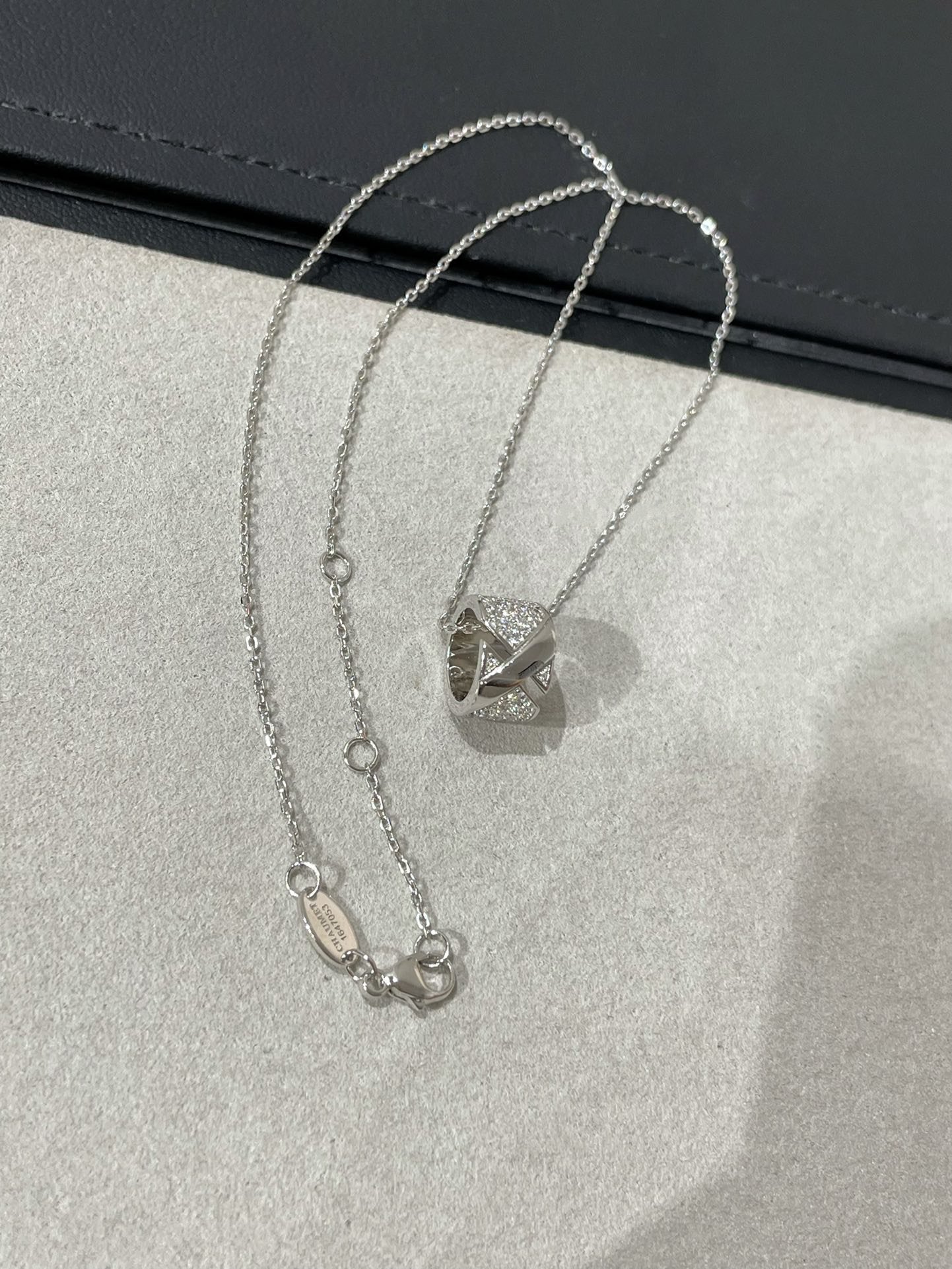 [⭐JeweliWhal]LIENS EVIDENCE DIAMOND PAVED NECKLACE