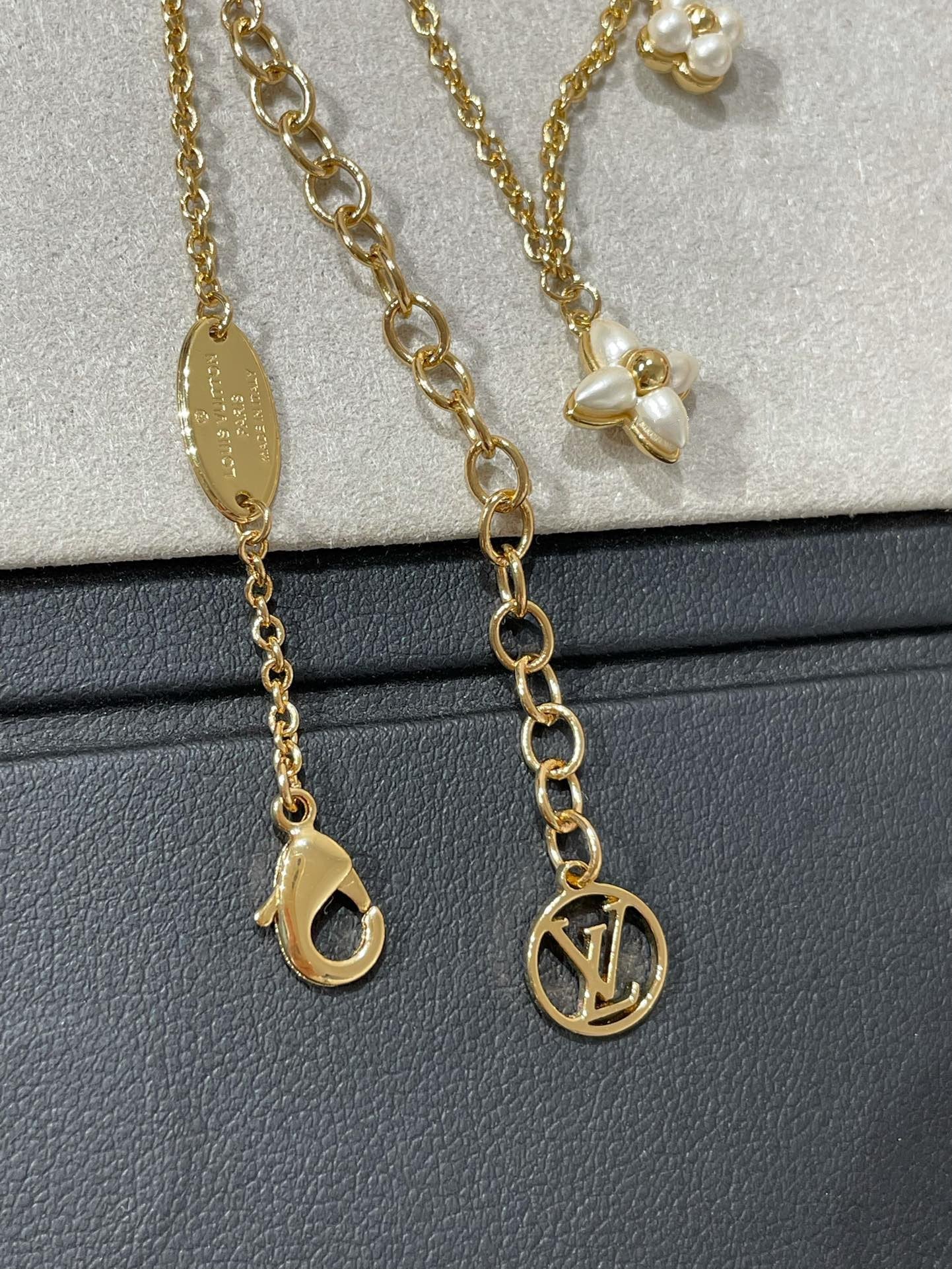 [⭐JeweliWhal]FLOWERGRAM GOLD MOP DOUBLE ROW NECKLACE