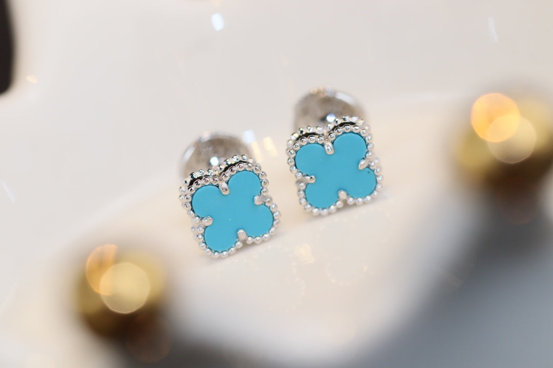 [⭐JeweliWhal]CLOVER MINI TURQUOISE SILVER STUD EARRINGS