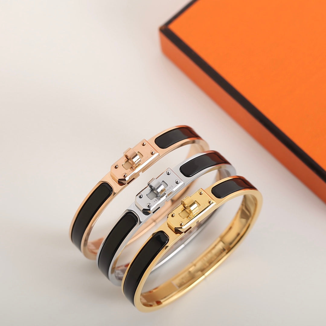 [⭐JeweliWhal]HM KELLY BLACK BRACELET