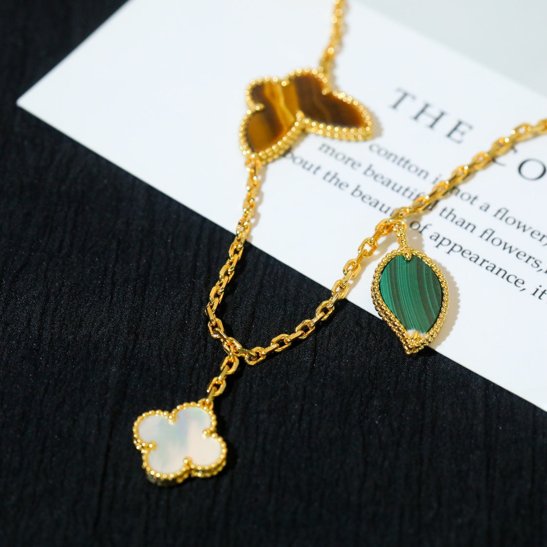 [⭐JeweliWhal]LUCKY SPRING 5 MOTIF GOLD BRACELET